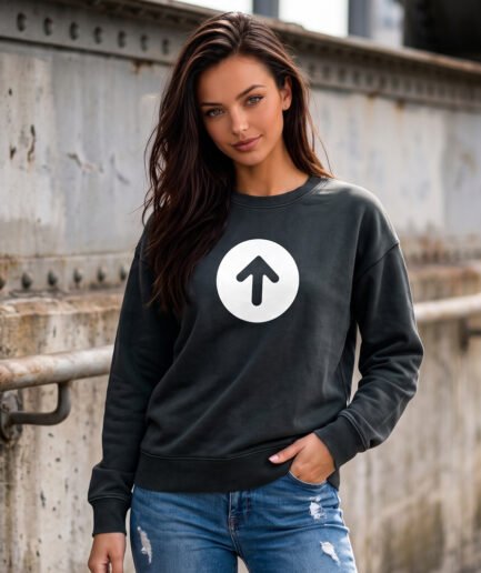 THE DIRECTION TEE SWEATSHIRT